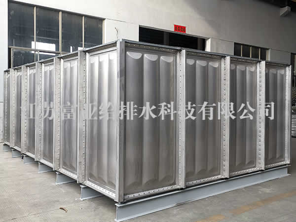 弧肋大刚度大模块水箱