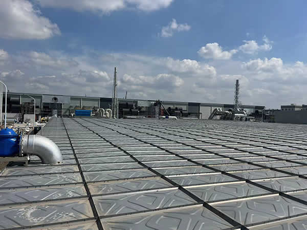 超刚度双向弧肋抗浮泵站